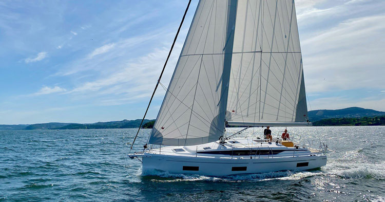 Bodrum sailboat charter prices